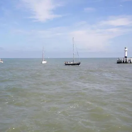 By Belgian Coast With Sun Terrace Apartmán