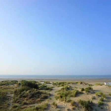 Apartmán By Belgian Coast With Sun Terrace Oostduinkerke